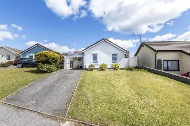 The Cwtch - 3 Bedroom - Pentlepoir
