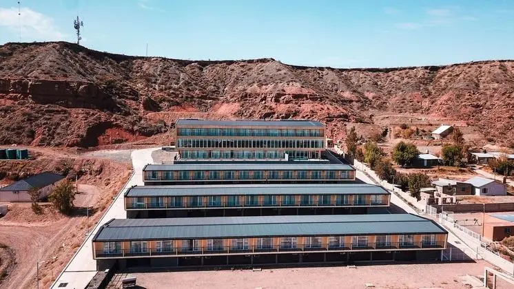 Cyan Wenelen Vaca Muerta