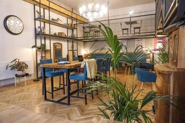 Cybernetics Hostel & Suites