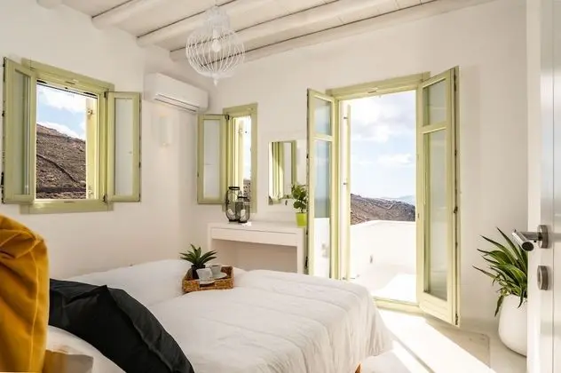 Cycladic Gem Mykonos the Most Amazing Sunsets Ever - Oda