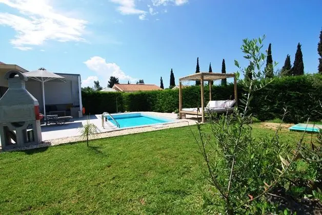 Cypress Garden Villas - Dış Mekan