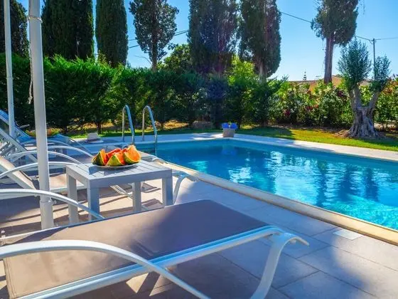 Cypress Garden Villas - Havuz