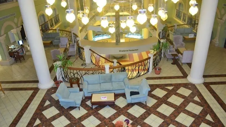 Cyrene Island Hotel - Lobi