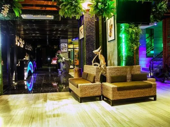 D Day Resotel Pattaya - Lobi