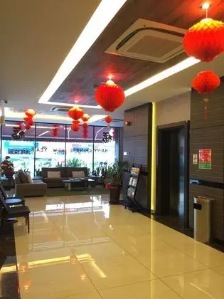 D ELEGANCE HOTEL - Lobi