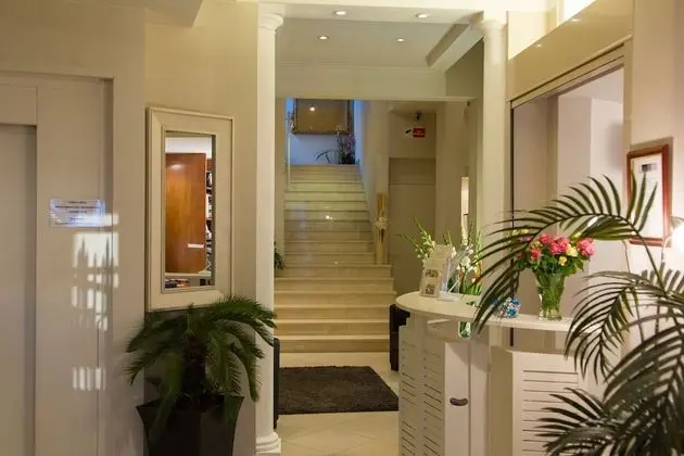 Villa d' Estelle Cannes - Lobi