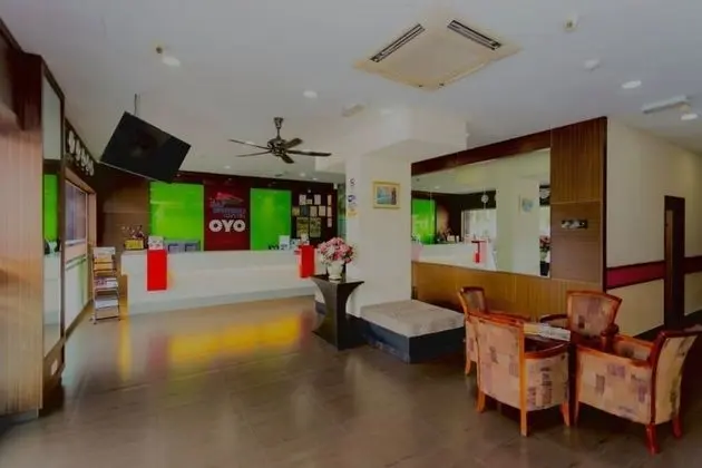 D&f BOUTIQUE HOTEL SENAWANG - Lobi