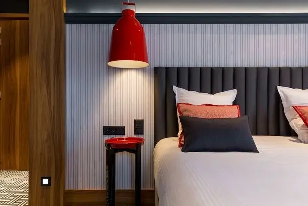 Hotel D Geneva - Oda