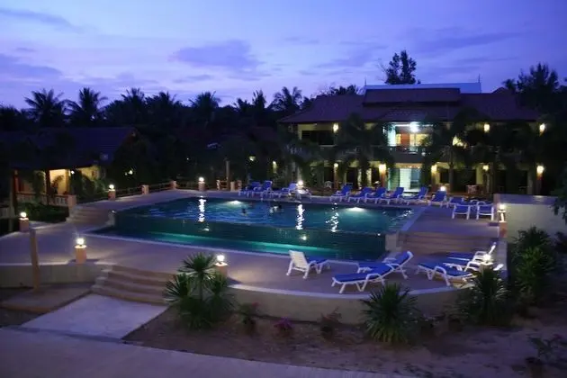 D.R. Lanta Bay Resort - Havuz