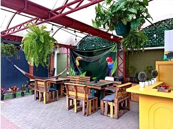 D Urbano Eco Hostel - Dış Mekan