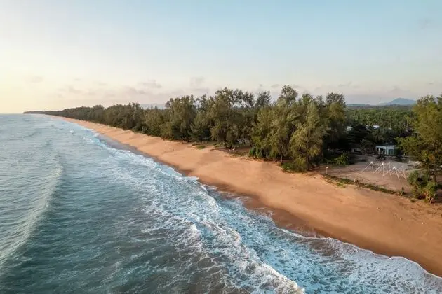 D Varee Mai Khao Beach - Dış Mekan
