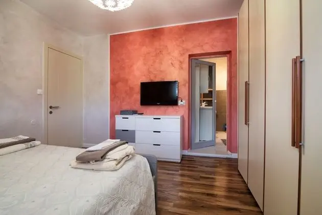 Da Chris e Lisa 022205-AT-296296