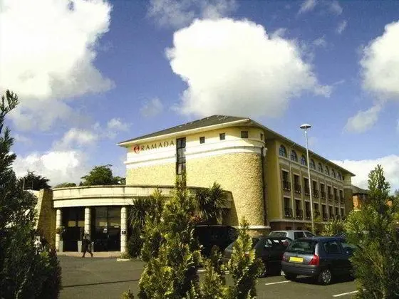 Da Vincis Hotel Derry - Genel