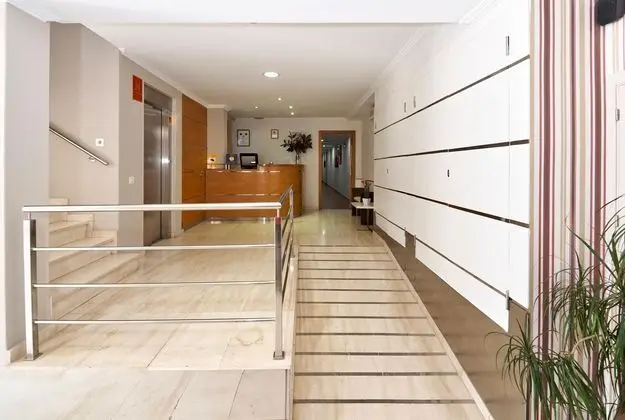 Dabarca Hotel Apartamentos - Lobi
