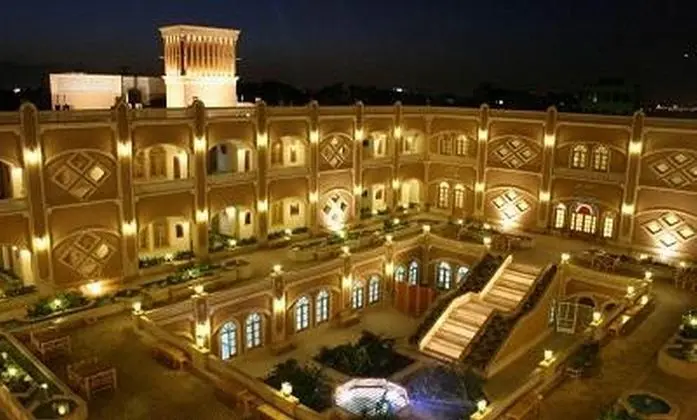 Dad Yazd Hotel