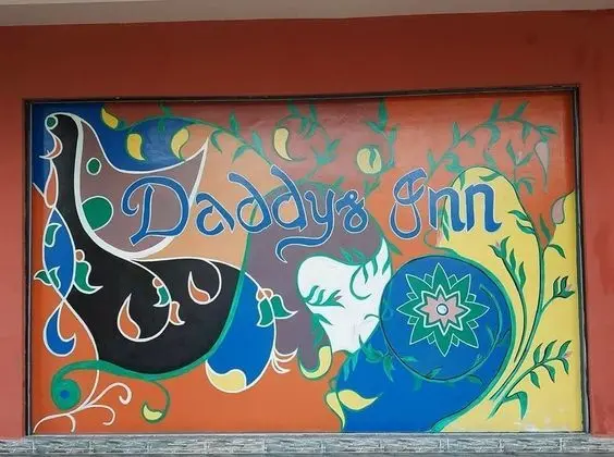 DADDYS INN LUMUT