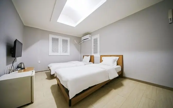 Daegu Dongseongro Gyeongs Business - Oda