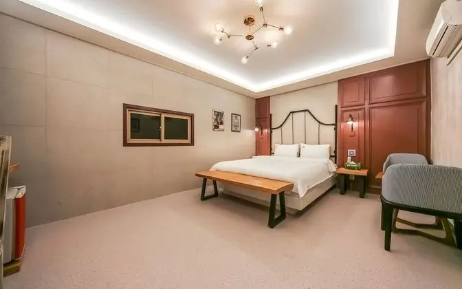 Daegu Gallery Hotel - Oda