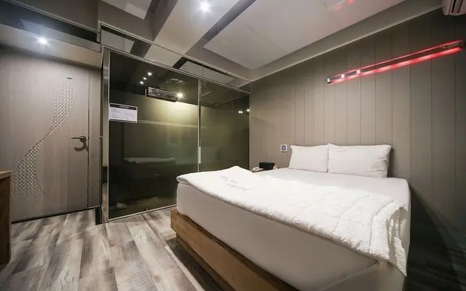 Daegu Gwangjang Koa Nana