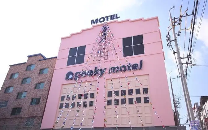 Daegu Pyeongridong Geeky