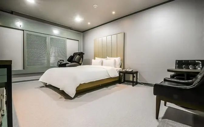 Daejeon Dunsan Friday