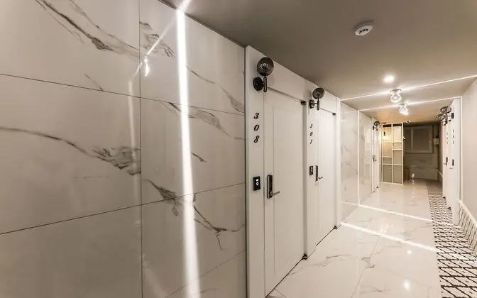 Daejeon Jungri Hotel Art Bin - İç Mekan