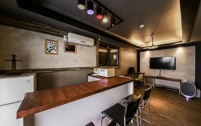 Daejeon Yucheon Itty