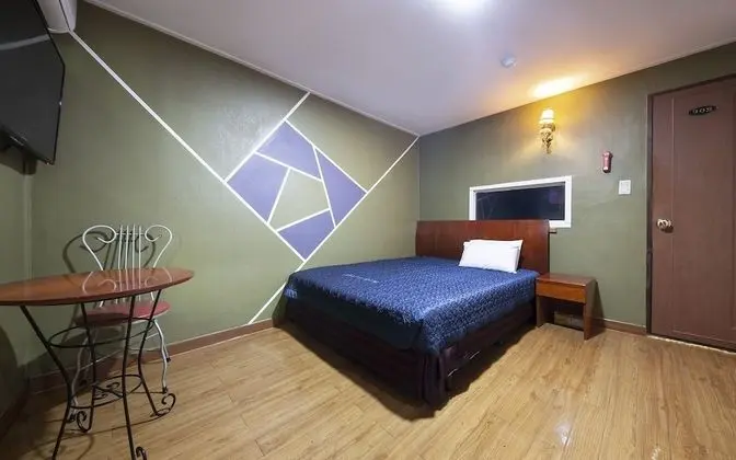 Daejeon Yucheon Sherobyul