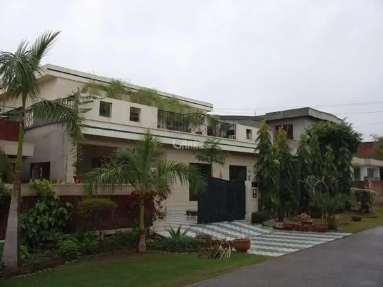 Daily Hostel & Hotel