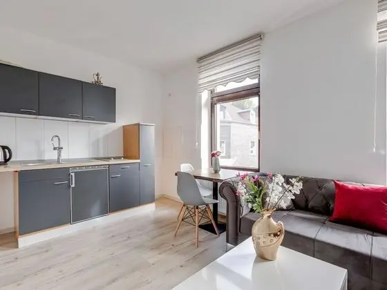 Dainty Apartment in Oberhausen - Mutfak