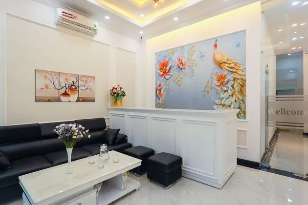 Daisy Hotel - Lobi