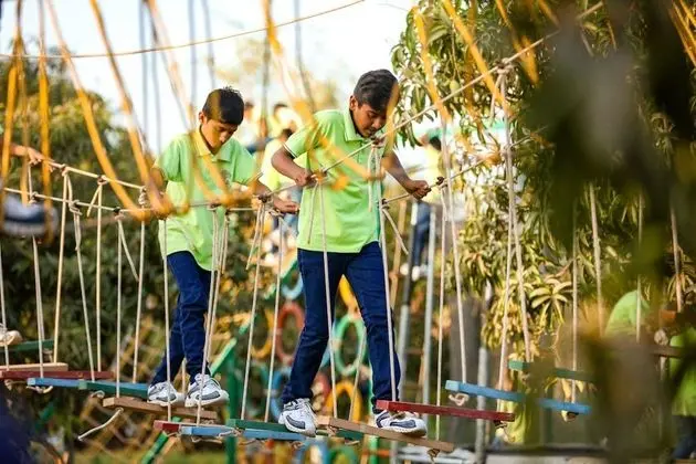 Daksh Resort And Amusement Park - Dış Mekan