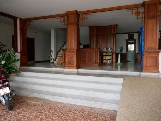 Dalha Renovtel Hotel - Lobi
