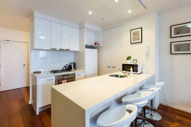 DALI, 1BDR Southbank Apartment - Mutfak
