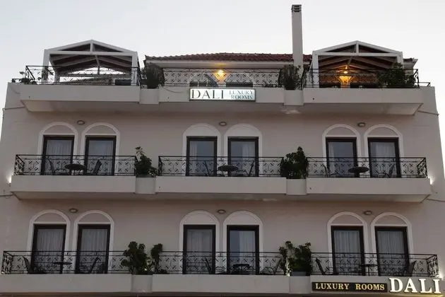 Dali Luxury Rooms - Dış Mekan