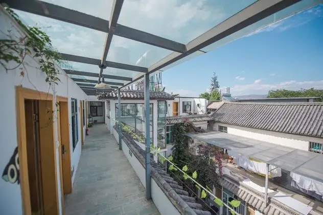 Dali Spring Field Hostel