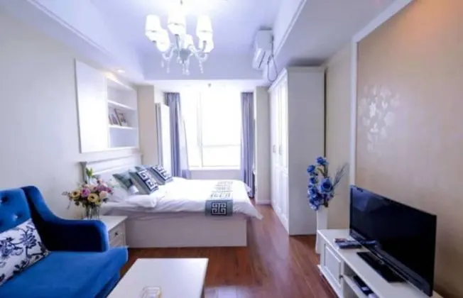 Dalian Yijia Apartment Sanba Square - Oda