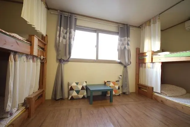 Daljip Guesthouse - Hostel - Oda