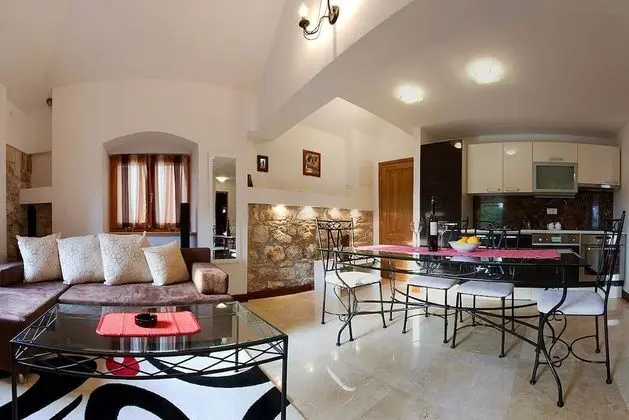 Dalmatian Apartments