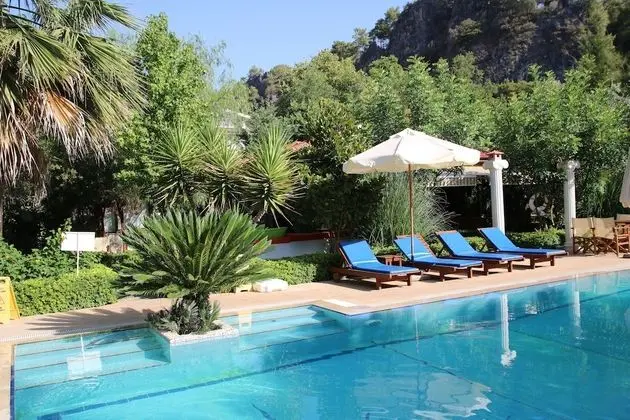 Hotel Dalos - Havuz