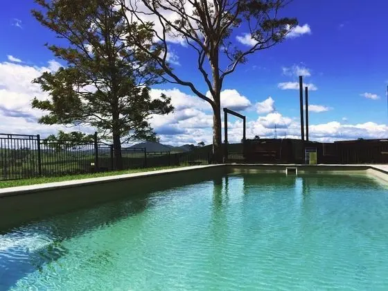 Dam It Getaway- Homestead - Dış Mekan