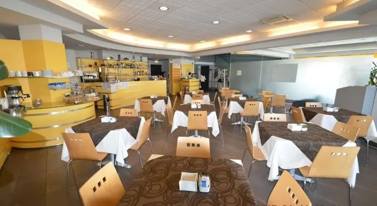 Dama Hotel - Bar