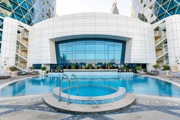 Damac Park Tower A DIFC - Havuz