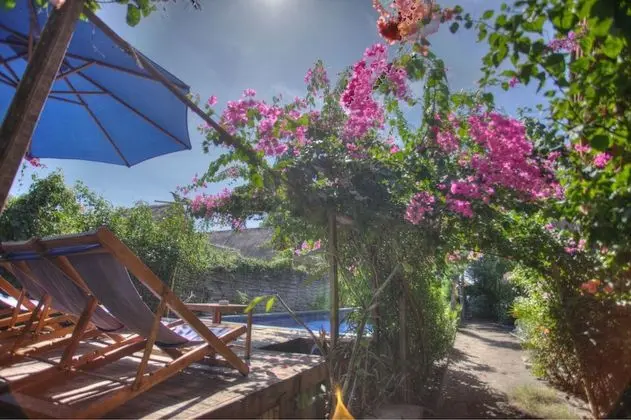 Damai Bungalows