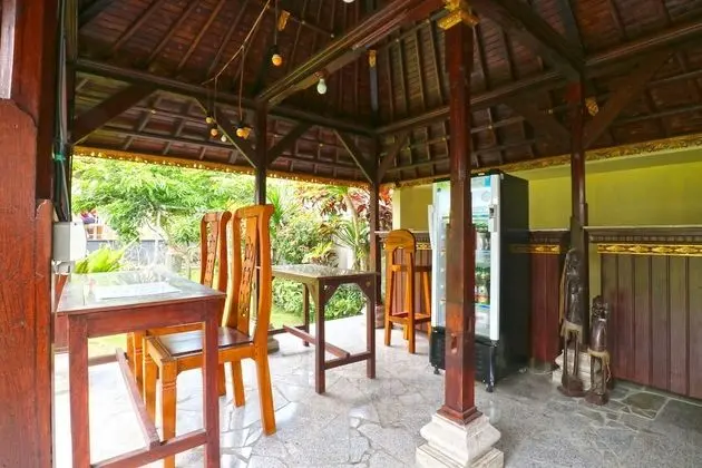 Damar Emas Guesthouse - Lobi