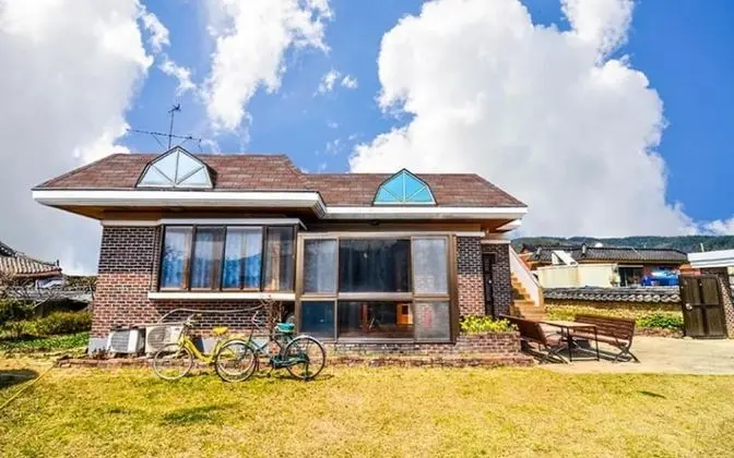 Damyang Chinguwa Doldamgil Pension