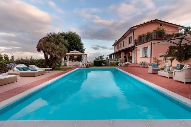 Villa Dana 4 Bedrooms 4 Bathrooms Retreat Villa With Private Swimming Pool and SPA