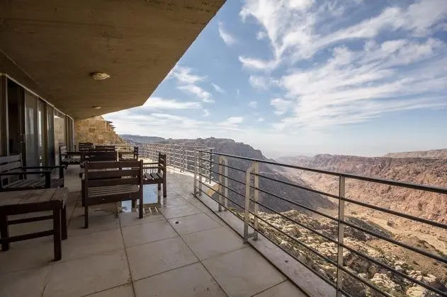 Dana Guest House