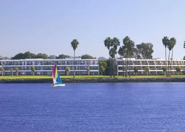 Dana Hotel on Mission Bay