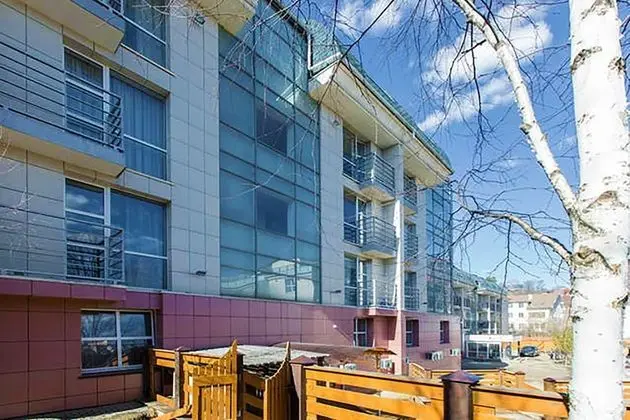 Dance Hotel